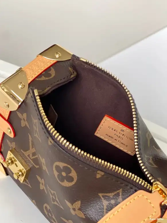 TRUNK PM VUITTON SIDE LOUIS 0625